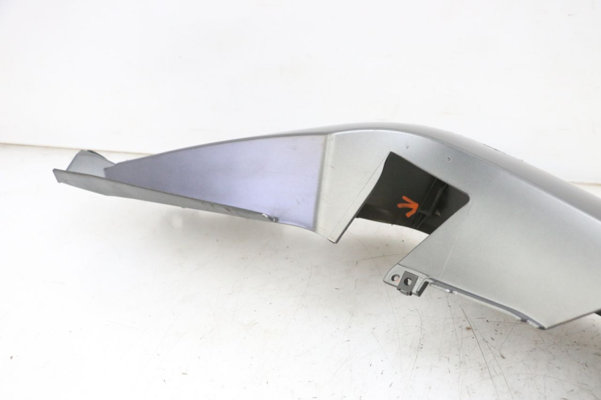 photo de CARENA POSTERIORE DESTRA YAMAHA TRICITY 300 (2020 - 2024) - Marcature e riferimenti originali