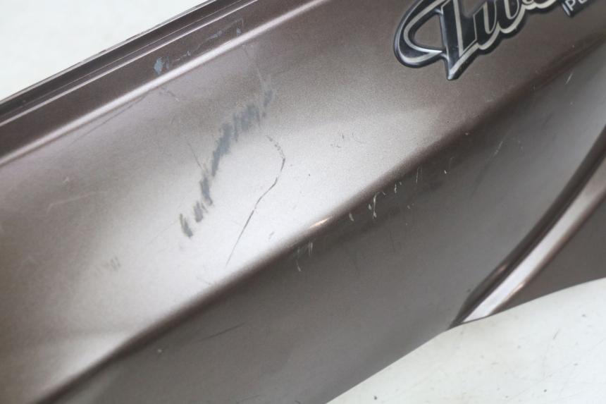 photo de PARAFANGO POSTERIORE DESTRO PEUGEOT TWEET 4T 50 (2010 - 2014) - Altra angolazione