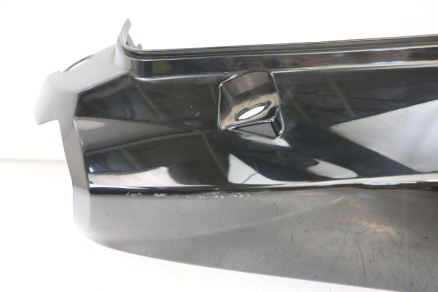 photo de CARENA POSTERIORE DESTRA PEUGEOT TWEET 4T 50 (2018 - 2022) - Foto prodotto supplementare