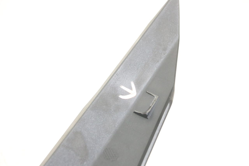 photo de FLANC POSTERIORE DESTRO KAWASAKI VERSYS ABS 650 (2015 - 2018) - Zoom sullo stato d'uso