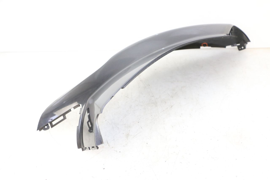 photo de PARAFANGO POSTERIORE DESTRO MBK WAAP 125 (2008 - 2013) - Caratteristiche distintive