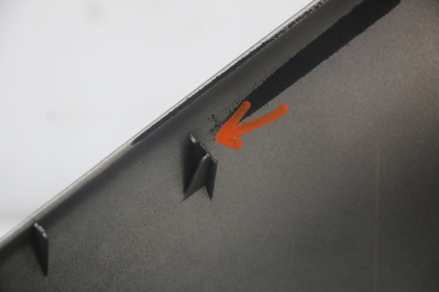 photo de PARAFANGO POSTERIORE DESTRO YAMAHA XMAX X-MAX ABS 125 (2017 - 2020) - Caratteristiche distintive