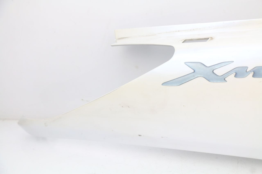 photo de PARAFANGO POSTERIORE DESTRO YAMAHA XMAX X-MAX 125 (2006 - 2009) - Altra vista dell'articolo