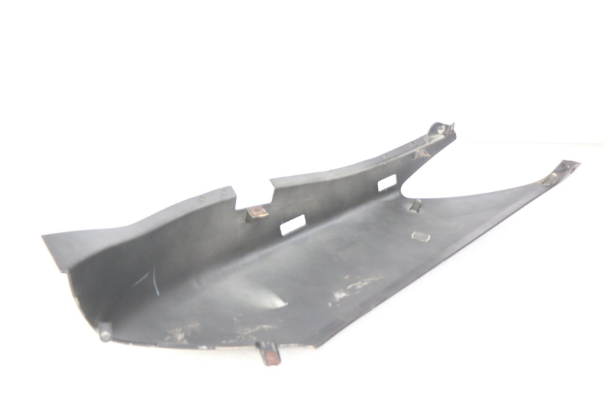 photo de PARAFANGO POSTERIORE DESTRO YAMAHA XMAX X-MAX 125 (2006 - 2009) - Altra angolazione