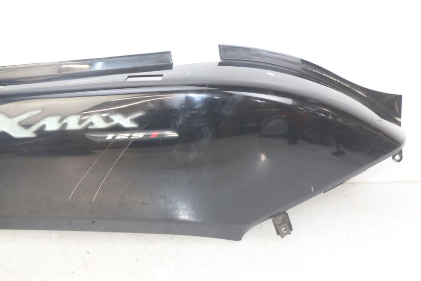 photo de PARAFANGO POSTERIORE DESTRO YAMAHA XMAX X-MAX 125 (2006 - 2009) - Ricambio usato controllato