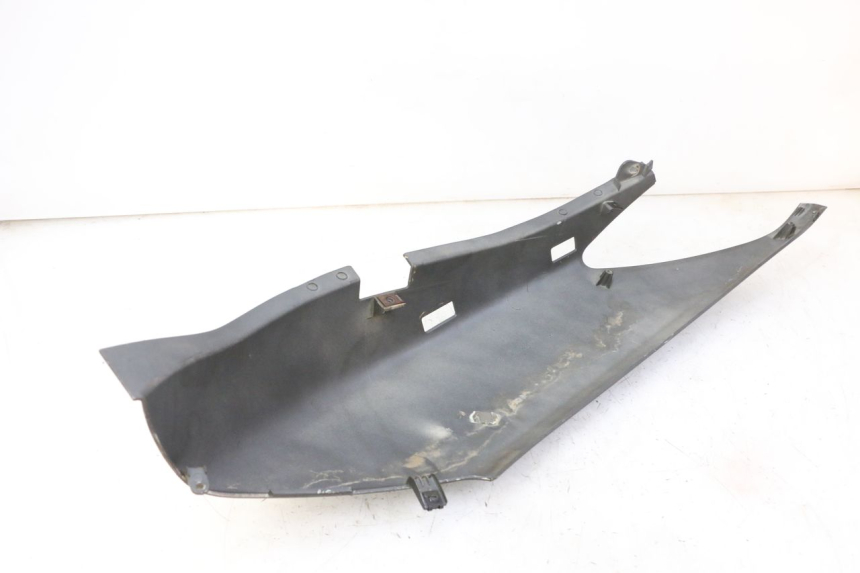 photo de PARAFANGO POSTERIORE DESTRO YAMAHA X-MAX XMAX 250 (2006 - 2009) - Dettaglio del componente