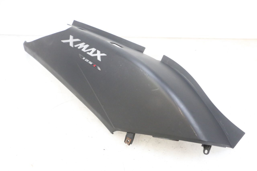 photo de PARAFANGO POSTERIORE DESTRO YAMAHA XMAX X-MAX 125 (2006 - 2009) - Altra angolazione