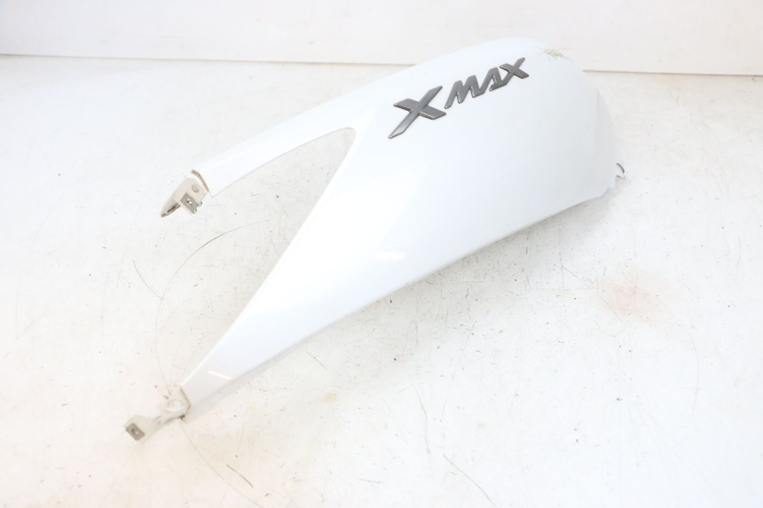 photo de CARENA POSTERIORE DESTRA YAMAHA X-MAX XMAX 125 (2010 - 2013) - Marcature e riferimenti originali