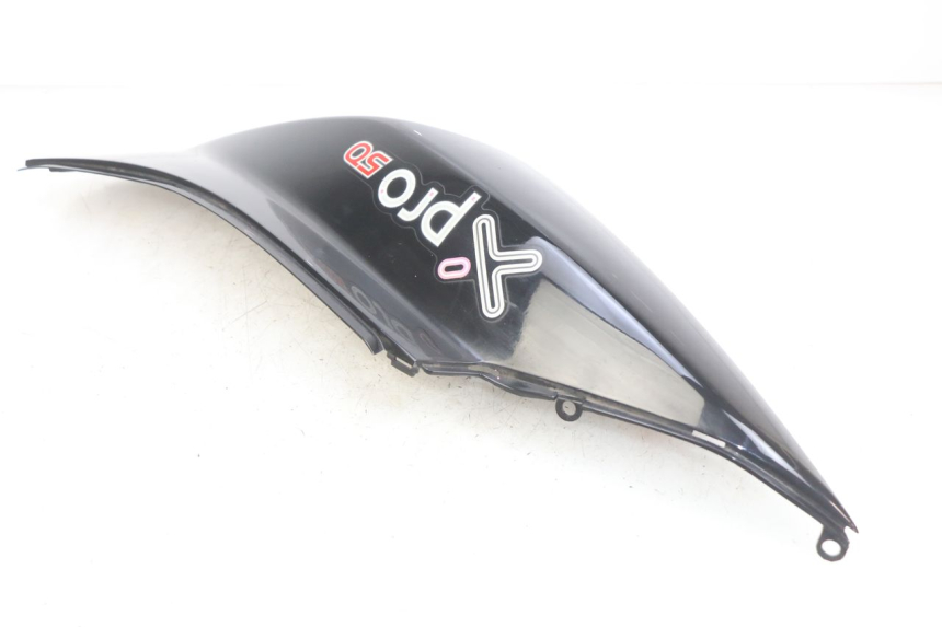 photo de PARAFANGO POSTERIORE DESTRO SYM X-PRO 4T 50 (2014 - 2021) - Vista d'insieme del prodotto