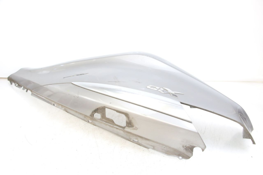 photo de CARENA POSTERIORE DESTRA PIAGGIO X10 125 (2012 - 2017) - Altra vista dell'articolo