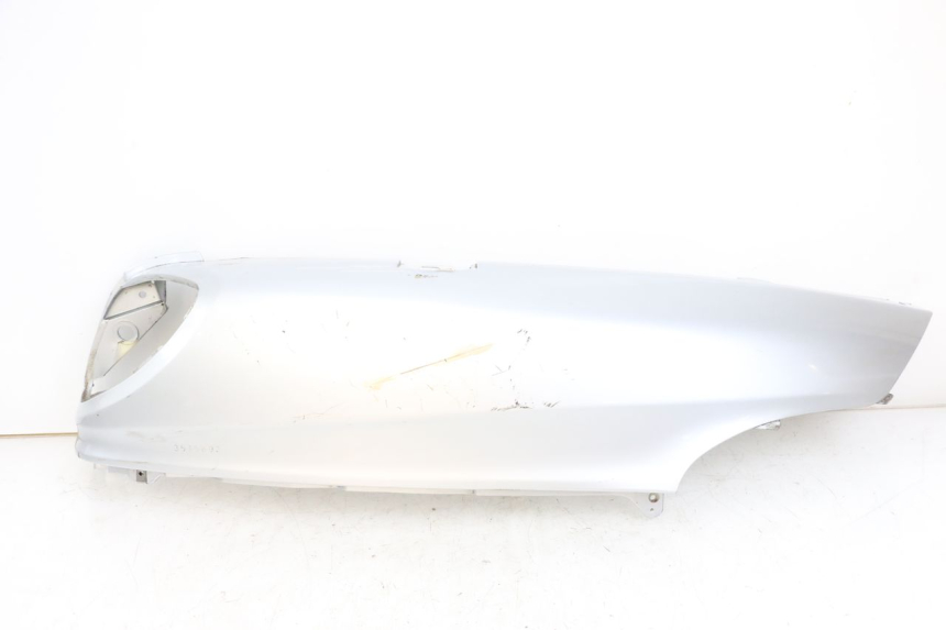 photo de FLANC POSTERIORE DESTRO PIAGGIO X9 125 (2000 - 2003) - Vista principale