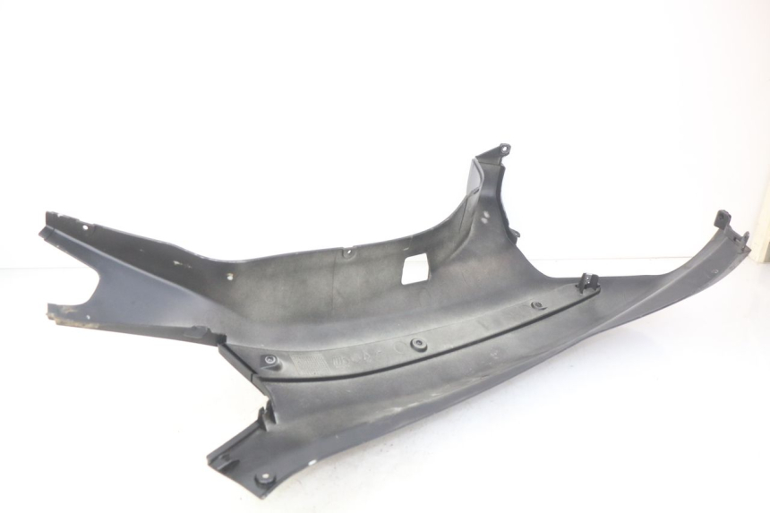 photo de PARAFANGO POSTERIORE DESTRO PIAGGIO XEVO - X EVO 125 (2007 - 2017) - Altra angolazione