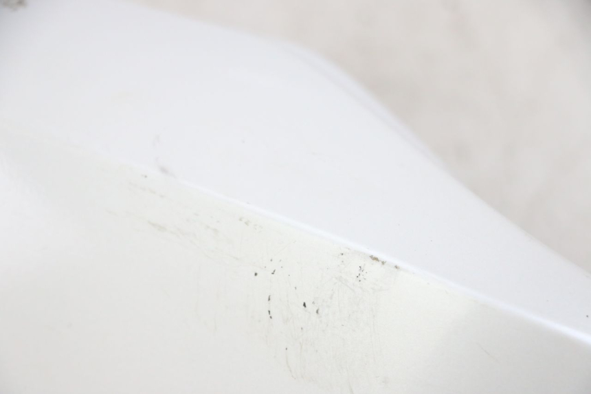 photo de CARENA POSTERIORE DESTRA YAMAHA XJ6 ABS 600 (2008 - 2016) - Ricambio usato controllato