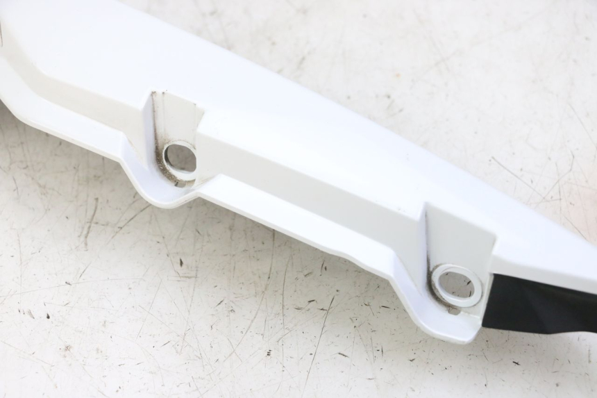 photo de CARENA POSTERIORE DESTRA YAMAHA XJ6 ABS 600 (2008 - 2016) - Ricambio usato controllato