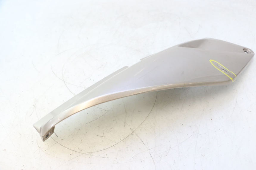 photo de CARENA POSTERIORE DESTRA HONDA XLV VARADERO 125 (2007 - 2012) - Ricambio usato controllato
