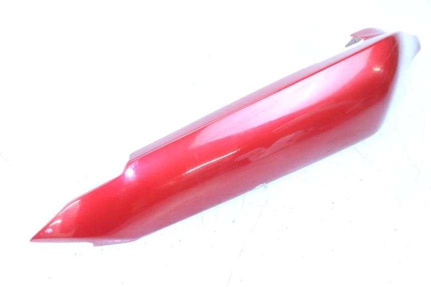 photo de CARENA POSTERIORE DESTRA YAMAHA FZ1 FAZER 1000 (2007 - 2009) - Marcature e riferimenti originali