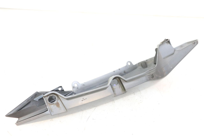 photo de CARENA POSTERIORE DESTRA YAMAHA XJ6 ABS 600 (2008 - 2016) - Zoom sullo stato d'uso