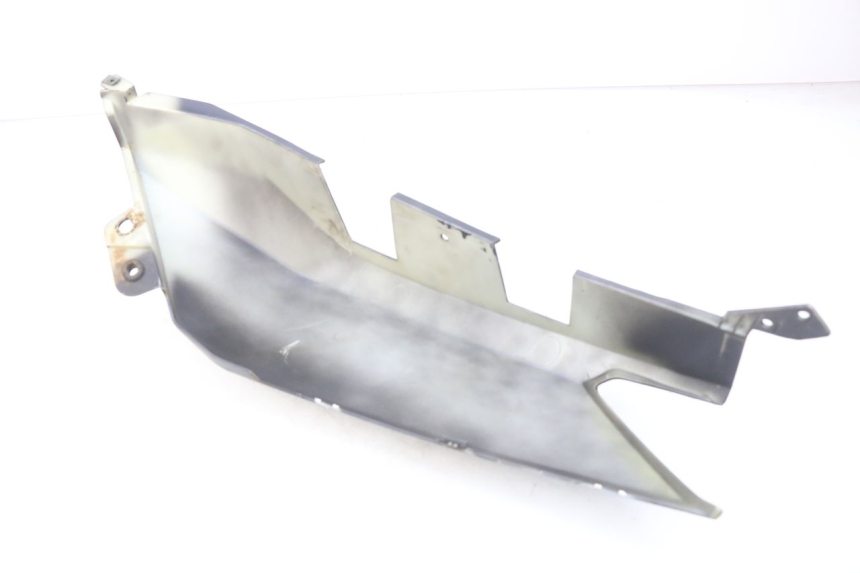 photo de PARAFANGO POSTERIORE DESTRO YAMASAKI YM T 125 (2015 - 2020) - Altra angolazione