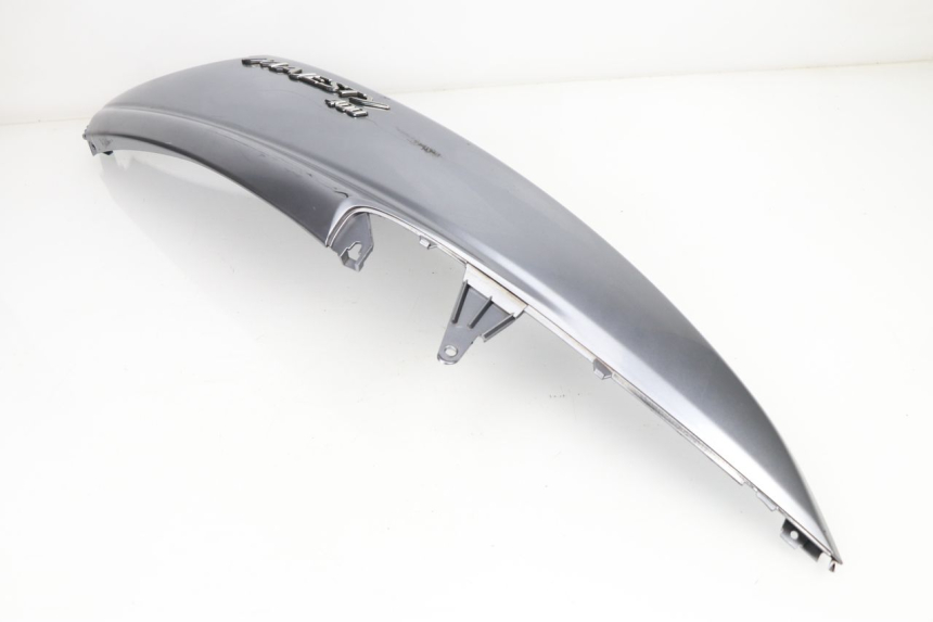 photo de CARENA POSTERIORE DESTRA YAMAHA YP MAJESTY 400 (2004 - 2008) - Caratteristiche distintive