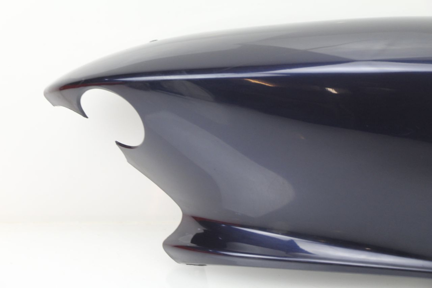 photo de PARAFANGO POSTERIORE DESTRO YAMAHA YP MAJESTY 125 (1998 - 2001) - Dettagli dei punti di fissaggio