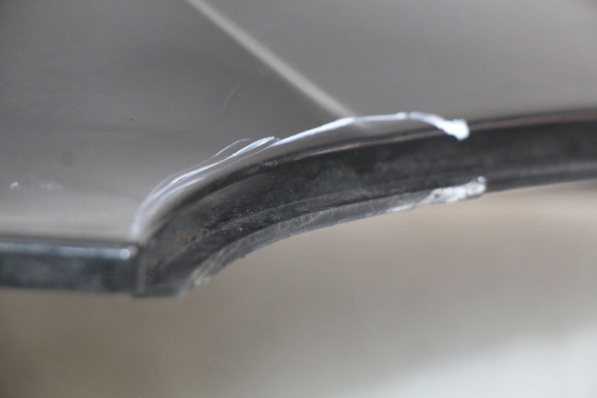 photo de PARAFANGO POSTERIORE DESTRO YAMAHA YP MAJESTY 125 (2007 - 2010) - Zoom sullo stato d'uso