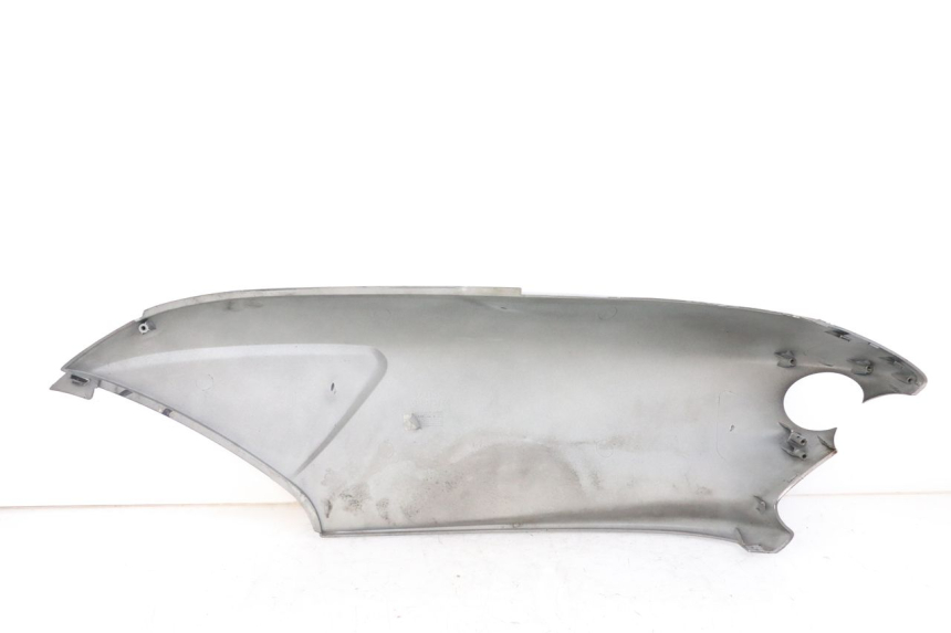 photo de CARENA POSTERIORE DESTRA YAMAHA YP MAJESTY 125 (2002 - 2006) - Altra angolazione