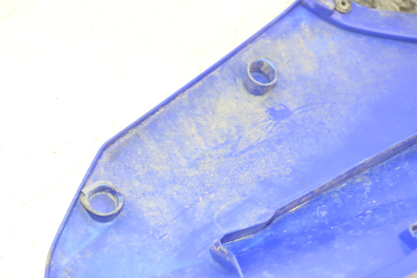 photo de CARENA POSTERIORE DESTRA YAMAHA YZ 85 (2022 - 2025) - Zoom sullo stato d'uso