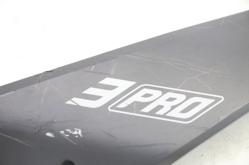 photo de CARENA POSTERIORE DESTRA SEGWAY NINEBOT ZT3 PRO 1 - Primo piano tecnico