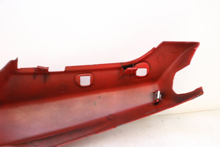 photo de CARENA POSTERIORE DESTRA KAWASAKI ZX-6R ZX6R 600 (1995 - 1997) - Dettagli dei punti di fissaggio