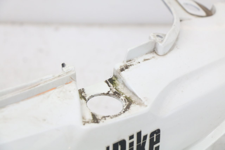 photo de CARENA POSTERIORE SINISTRA SUZUKI ADDRESS 110 (2015 - 2020) - Caratteristiche distintive