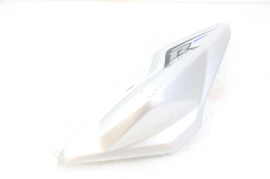 photo de FLANC POSTERIORE SINISTRO YAMAHA AEROX 2T 50 (2013 - 2017) - Dettagli dei punti di fissaggio