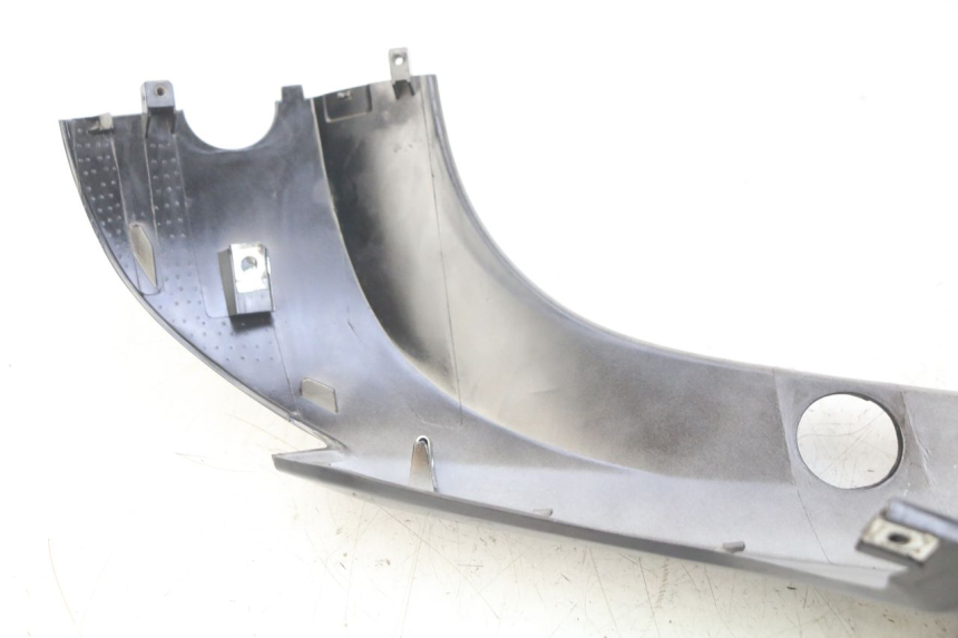 photo de FLANC POSTERIORE SINISTRO KYMCO AGILITY 16+ 4T 50 (2018 - 2023) - Dettaglio del componente