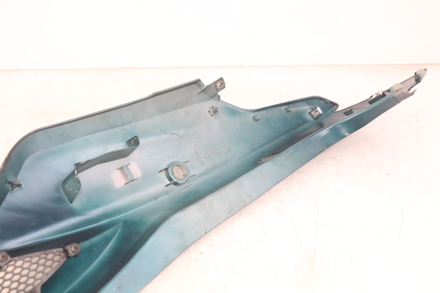 photo de FLANC POSTERIORE SINISTRO KYMCO AGILITY 16+ 4T 50 (2018 - 2023) - Altra angolazione