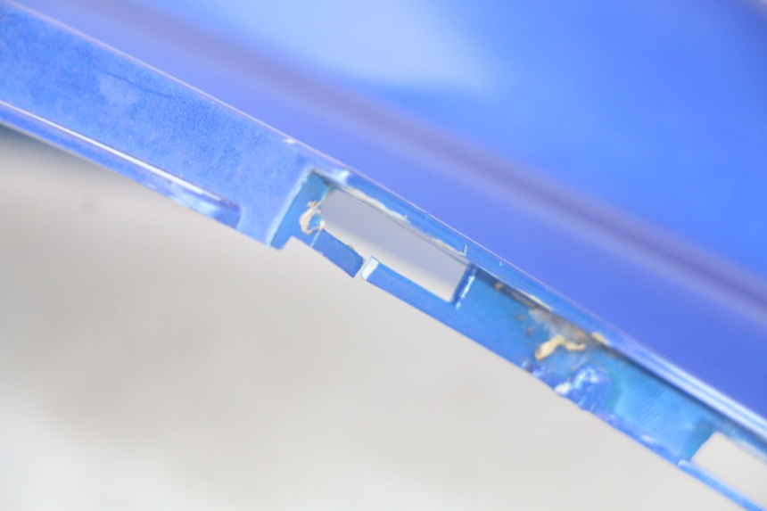 photo de FLANC POSTERIORE SINISTRO KYMCO AGILITY 4T 50 (2005 - 2018) - Stato della superficie e materiale