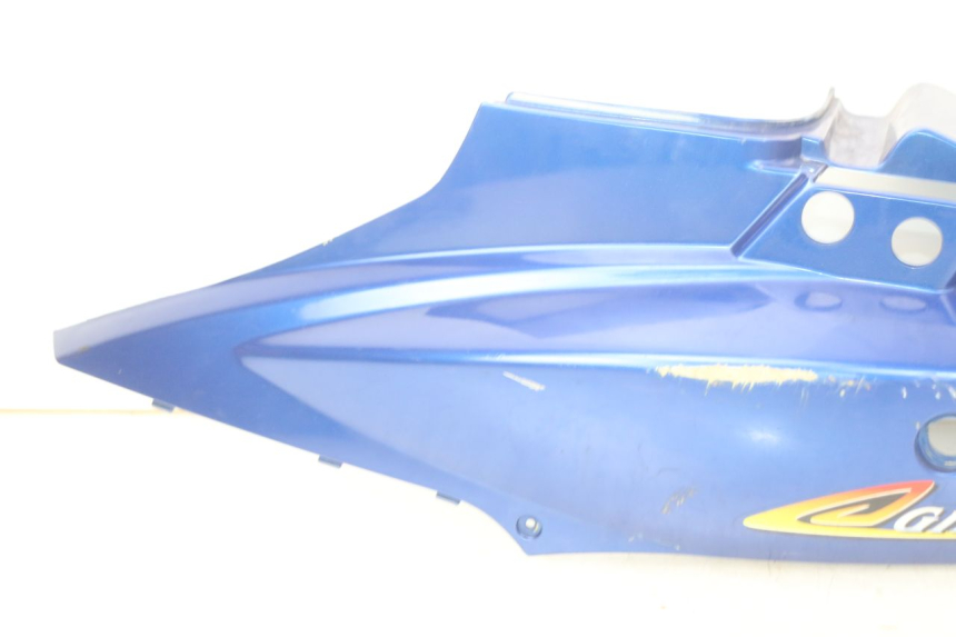 photo de FLANC POSTERIORE SINISTRO KYMCO AGILITY 4T 50 (2005 - 2018) - Marcature e riferimenti originali