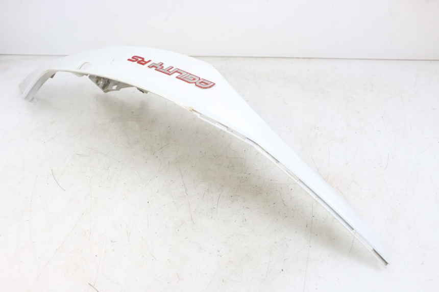 photo de CARENA POSTERIORE SINISTRA KYMCO AGILITY RS 4T 50 (2009 - 2013) - Dettagli dei punti di fissaggio