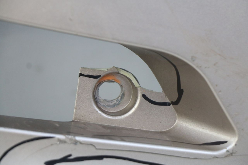 photo de FLANC POSTERIORE SINISTRO ECCITY ARTELEC 670 1 (2013 - 2017) - Zoom sui componenti