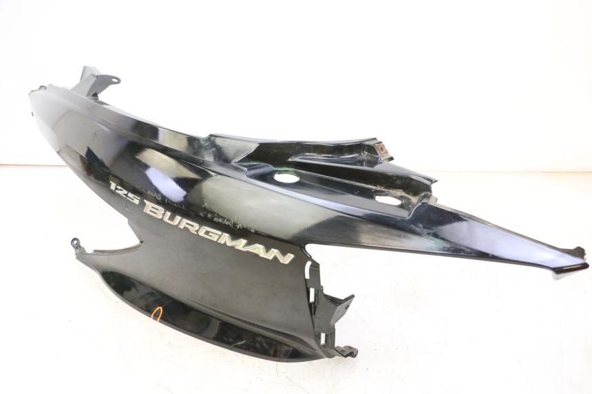 photo de CARENA POSTERIORE SINISTRA SUZUKI BURGMAN 125 (2007 - 2014) - Zoom sui componenti