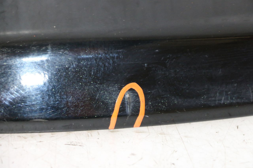 photo de CARENA POSTERIORE SINISTRA SUZUKI BURGMAN 125 (2007 - 2014) - Primo piano ad alta risoluzione