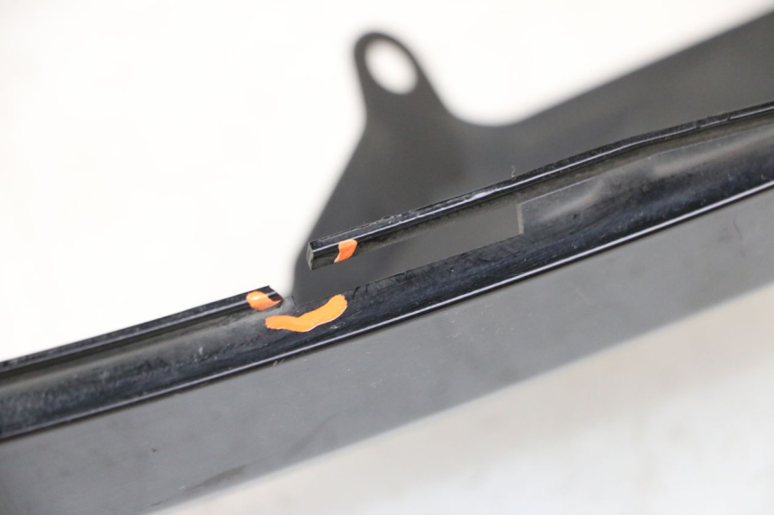 photo de CARENA POSTERIORE SINISTRA SUZUKI BURGMAN 125 (2007 - 2014) - Altra angolazione