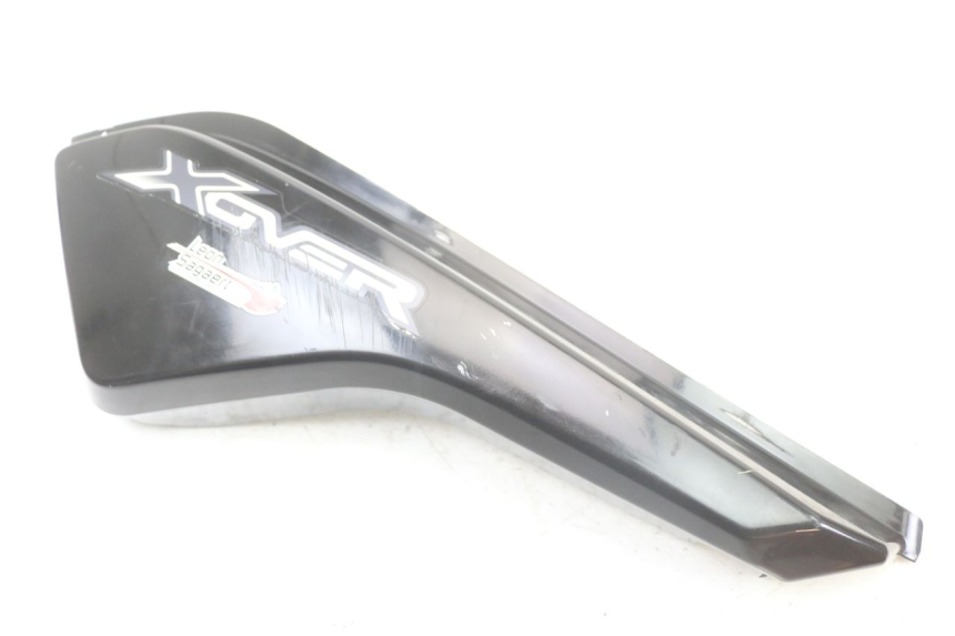 photo de FLANC POSTERIORE SINISTRO YAMAHA BW'S BWS 125 (2010 - 2013) - Primo piano tecnico