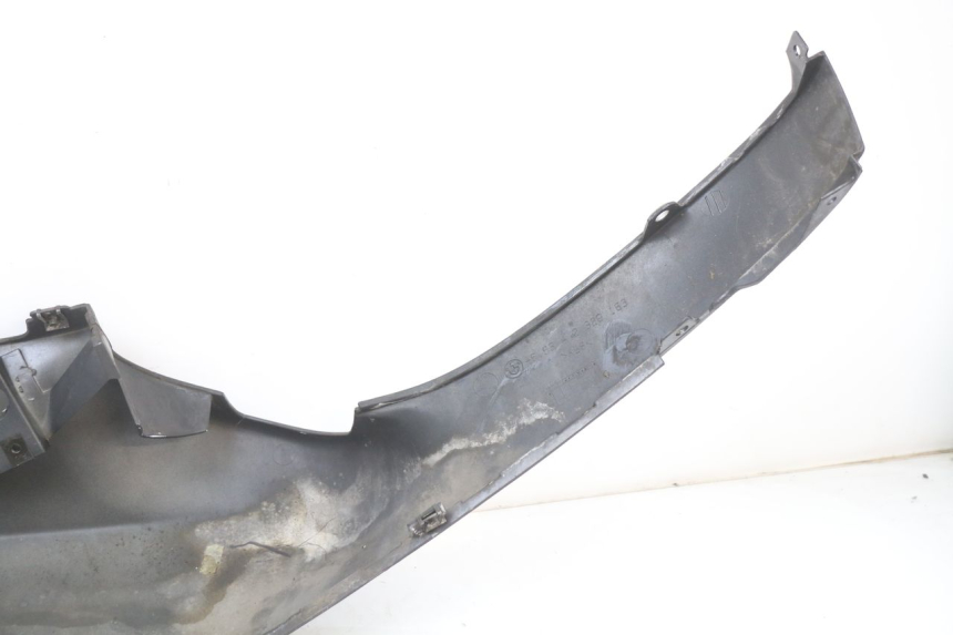 photo de FLANC POSTERIORE SINISTRO BMW C1 125 (2000 - 2003) - Dettagli dei punti di fissaggio