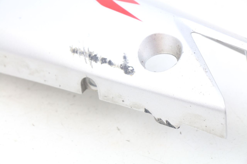 photo de PARAFANGO POSTERIORE SINISTRO HONDA CBR R 125 (2003 - 2006) - Vista d'insieme del prodotto