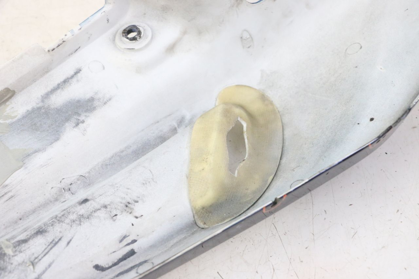 photo de CARENA POSTERIORE SINISTRA HONDA CBR RR FIREBLADE 900 (1992 - 1994) - Dettaglio del componente