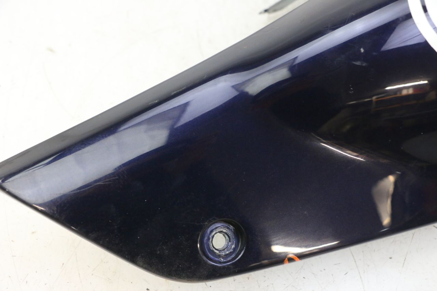 photo de CARENA POSTERIORE SINISTRA HONDA CBR RR FIREBLADE 900 (1992 - 1994) - Marcature e riferimenti originali