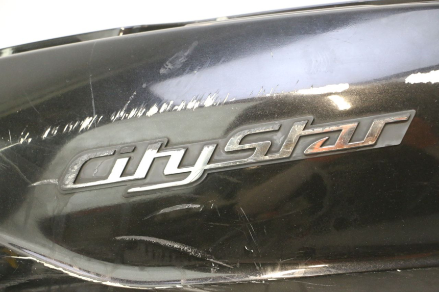 photo de FLANC POSTERIORE SINISTRO PEUGEOT CITYSTAR 2T 50 (2018 - 2021) - Dettaglio del componente