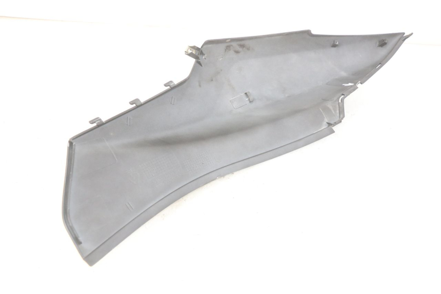 photo de FLANC POSTERIORE SINISTRO SYM CROX 4T 50 (2016 - 2023) - Dettagli dei punti di fissaggio