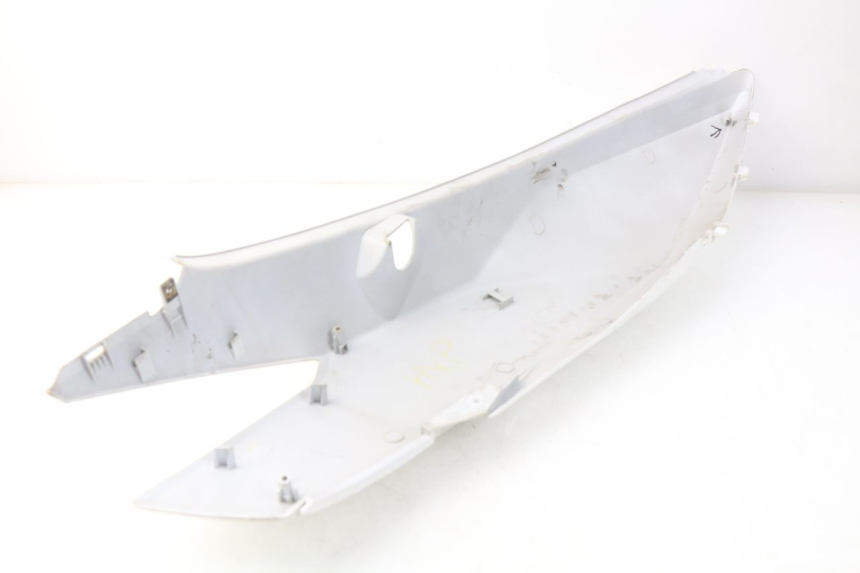 photo de FLANC POSTERIORE SINISTRO KYMCO DINK STREET 125 (2009 - 2014) - Zoom sullo stato d'uso