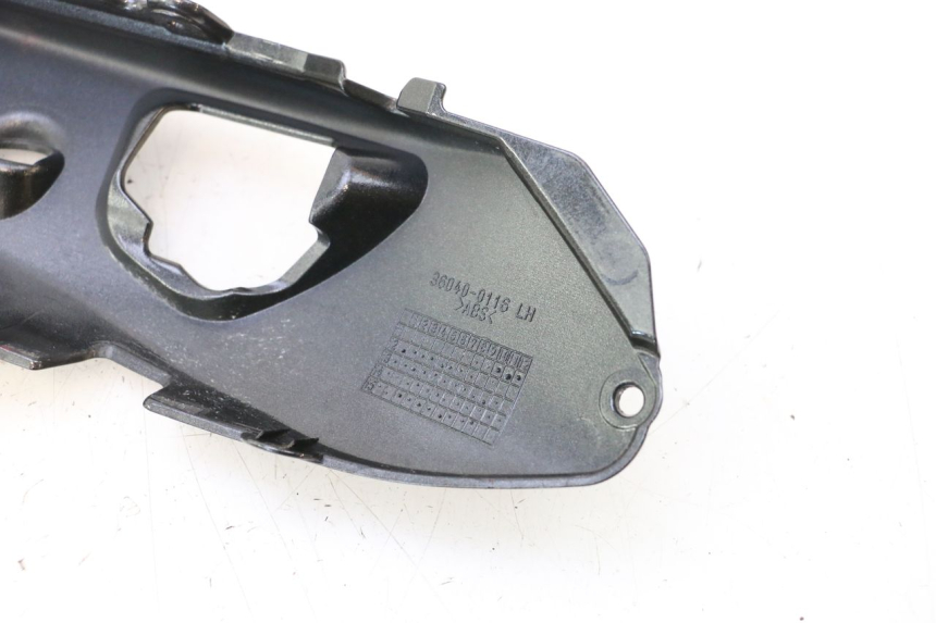 photo de FIANCATA POSTERIORE SINISTRA KAWASAKI ER-6 ER6 F ABS 650 (2012 - 2016) - Primo piano tecnico
