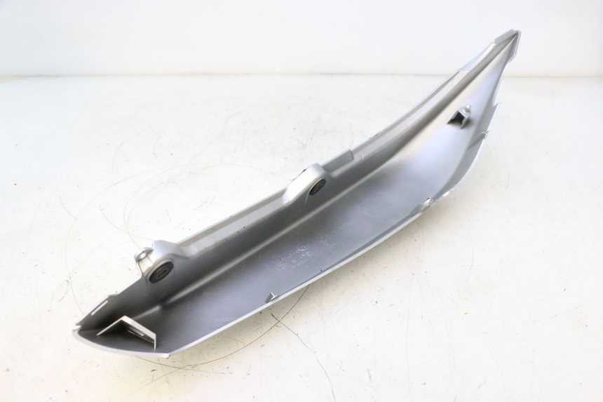 photo de PARAFANGO POSTERIORE SINISTRO KAWASAKI ER-6 ER6 N 650 (2005 - 2009) - Zoom sullo stato d'uso
